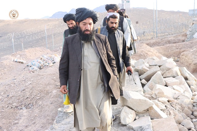 Commander of Azam military corps visits proposed line in Behramcha