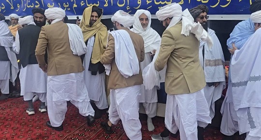 ملا برادر: امن افغانستان يو فرصت دی، هيڅوک يې بايد په ګواښونو بدل نه کړي.