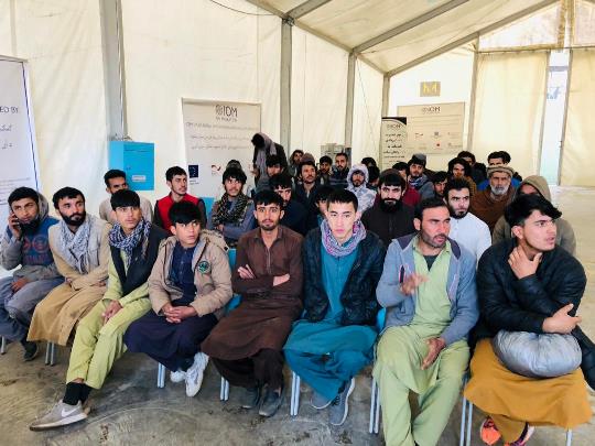 د پاکستان له بند خونو ۳۴۵ افغان کډوال خوشې شول