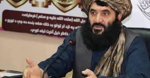 ترافیکي پېښه کې د لغمان د والي درې خپلوان مړه شوي