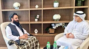 افغان سفير متحده عرب اماراتو کې د مېشتو او بندي افغانانو په ستونزو له کوربه هېواد سره خبرې کړي