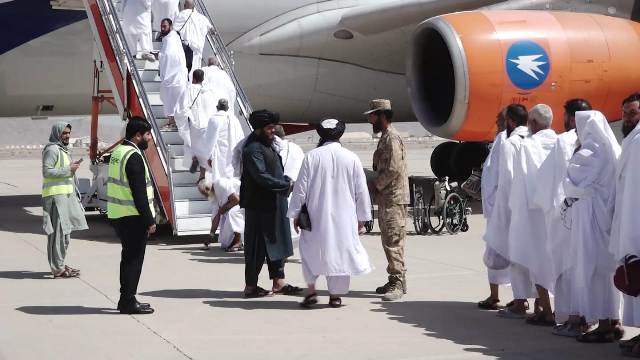 سعودي عربستان ته د افغان حاجيانو د ليږد بهير بشپړ شو